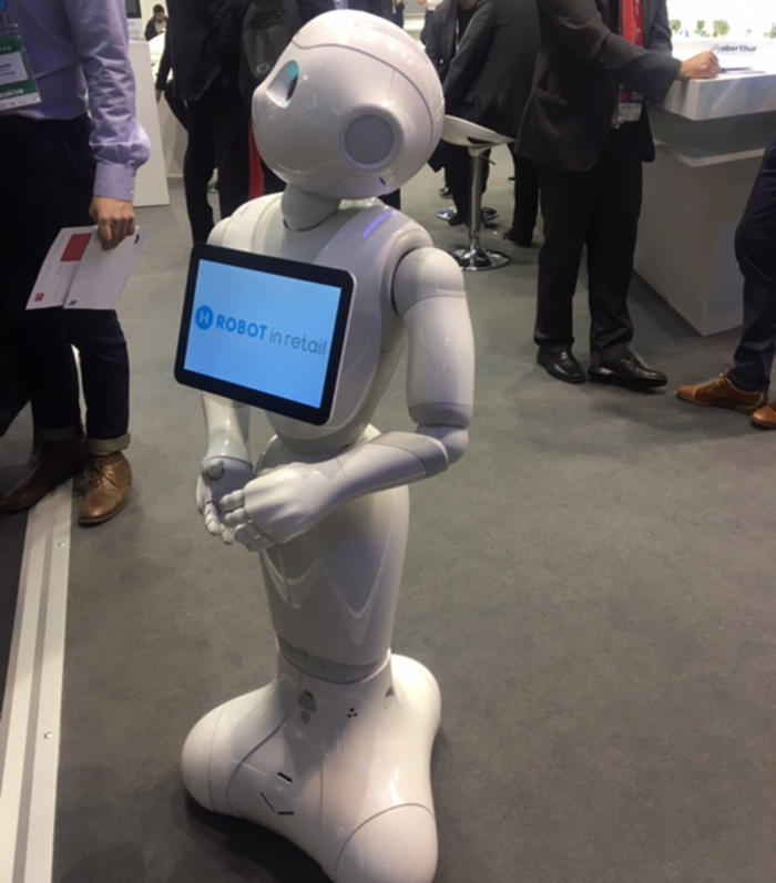 retail robots codal (Image taken at request of SHS -- used with permission)